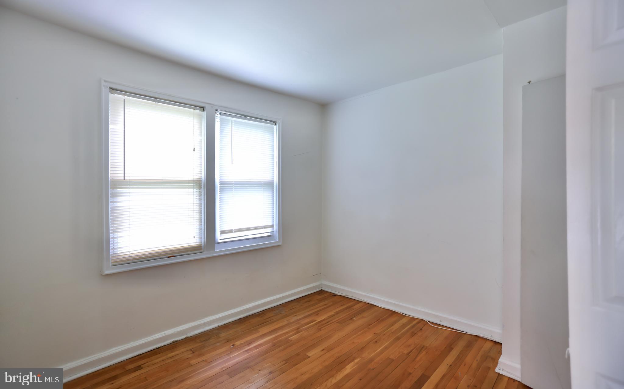 5424 B Street Southeast Washington, DC 20019 - Photo 4 of 28 BEDROOM