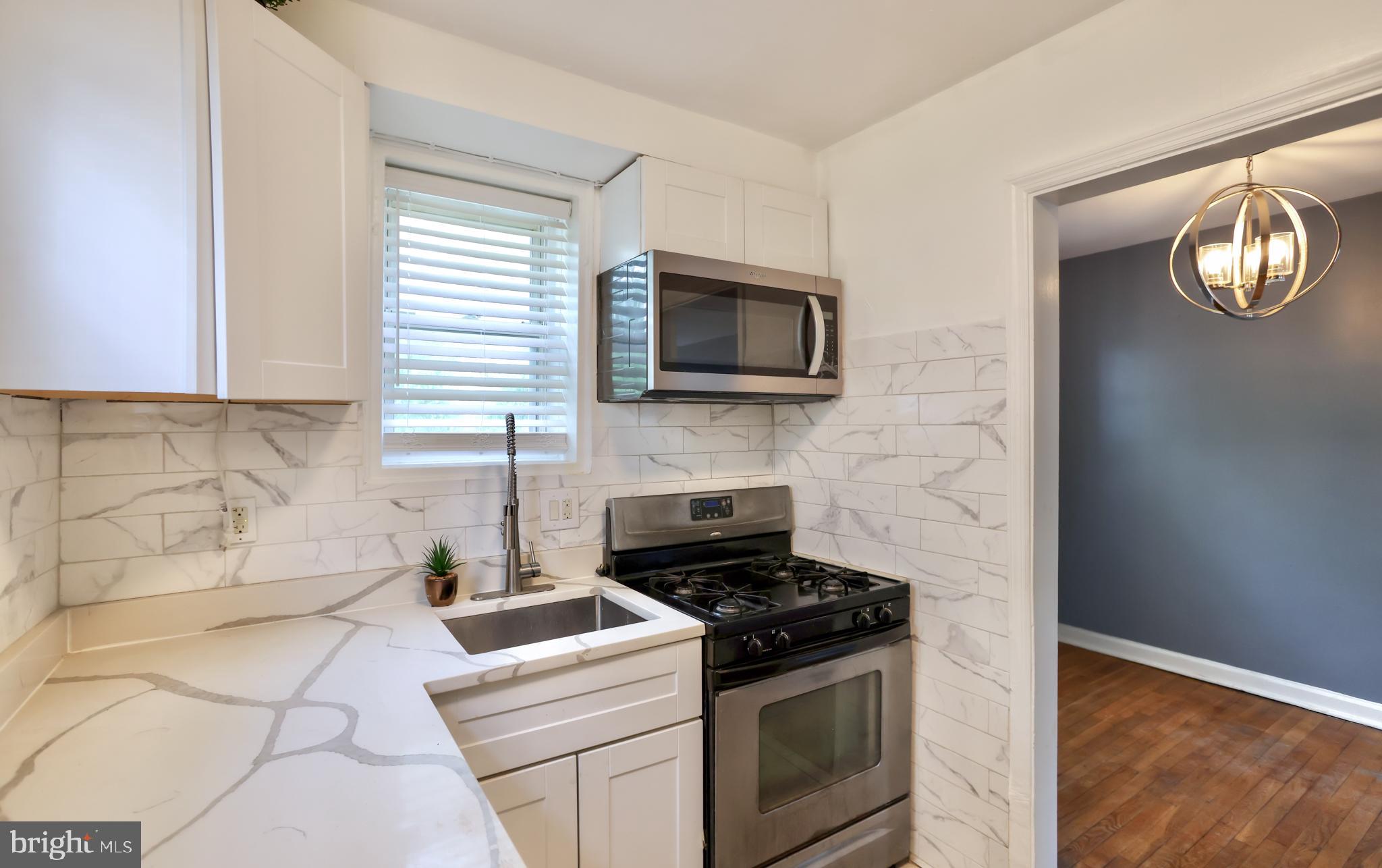 5424 B Street Southeast Washington, DC 20019 - Photo 7 of 28 KITCHEN