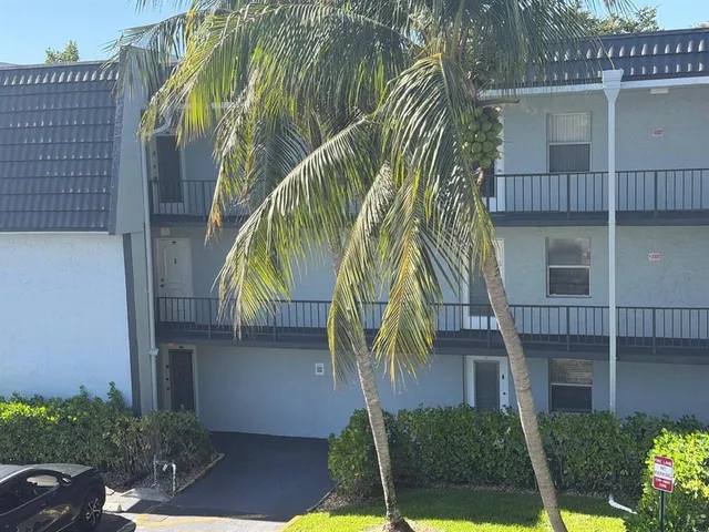 $120,000 | 9301 Lime Bay Boulevard, Unit 102, Tamarac, FL 33321