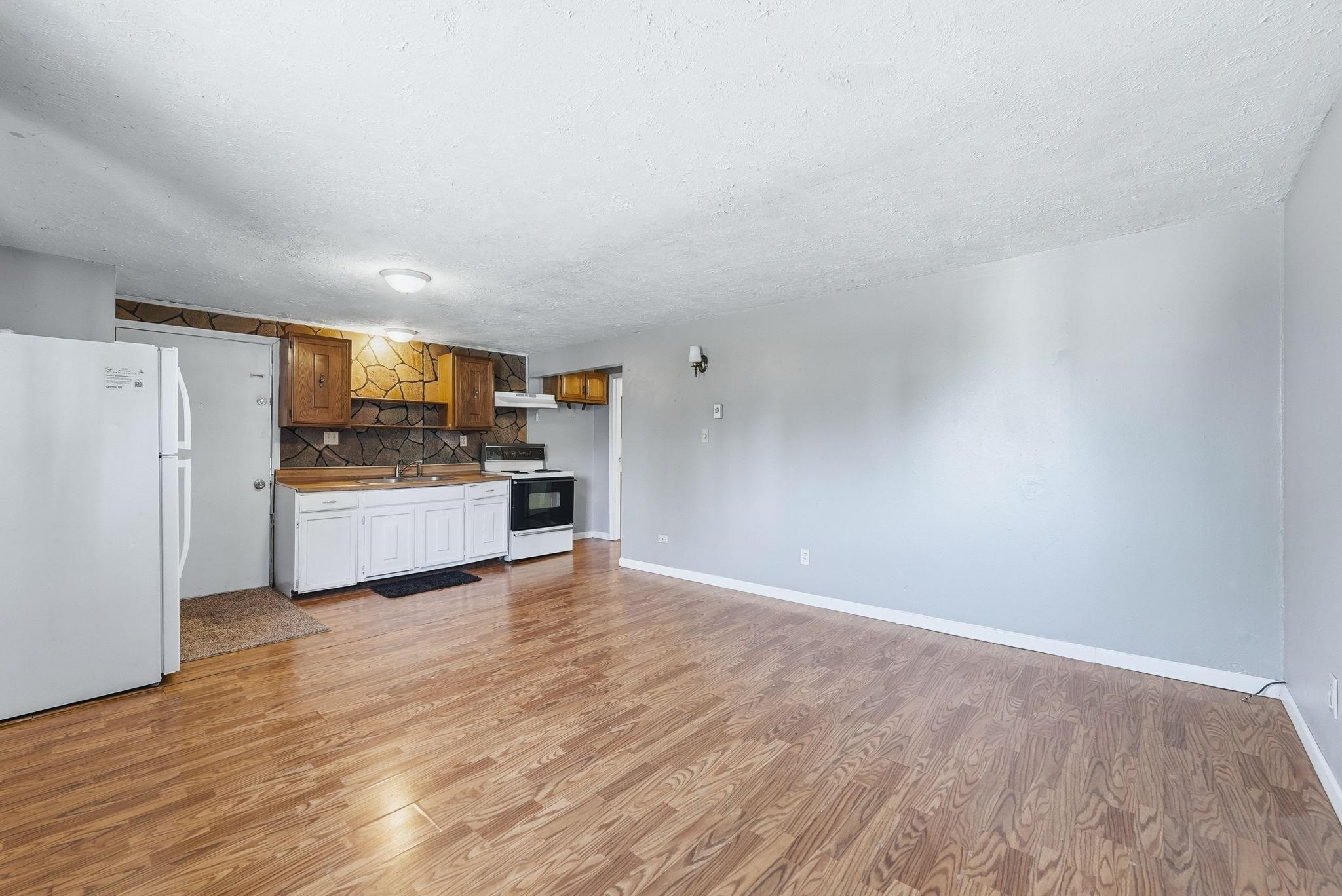 501 North Broadway Street Butler, IN 46721 - Photo 26 of 34