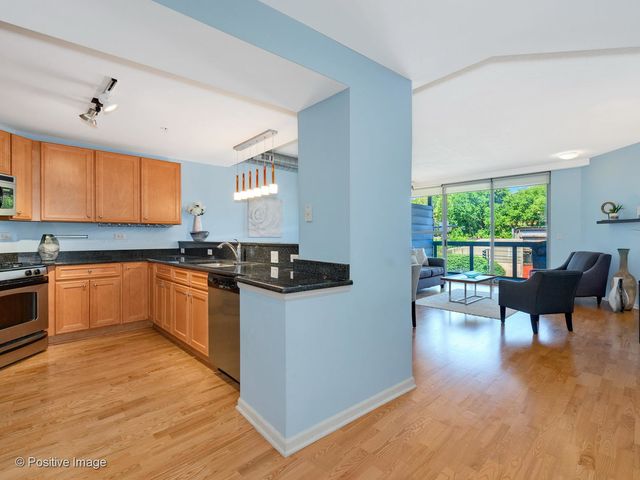 $280,000 | 1228 Emerson Street, Unit 207, Evanston, IL 60201