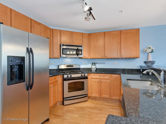 $280,000 | 1228 Emerson Street, Unit 207, Evanston, IL 60201
