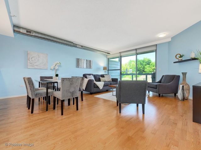 $280,000 | 1228 Emerson Street, Unit 207, Evanston, IL 60201