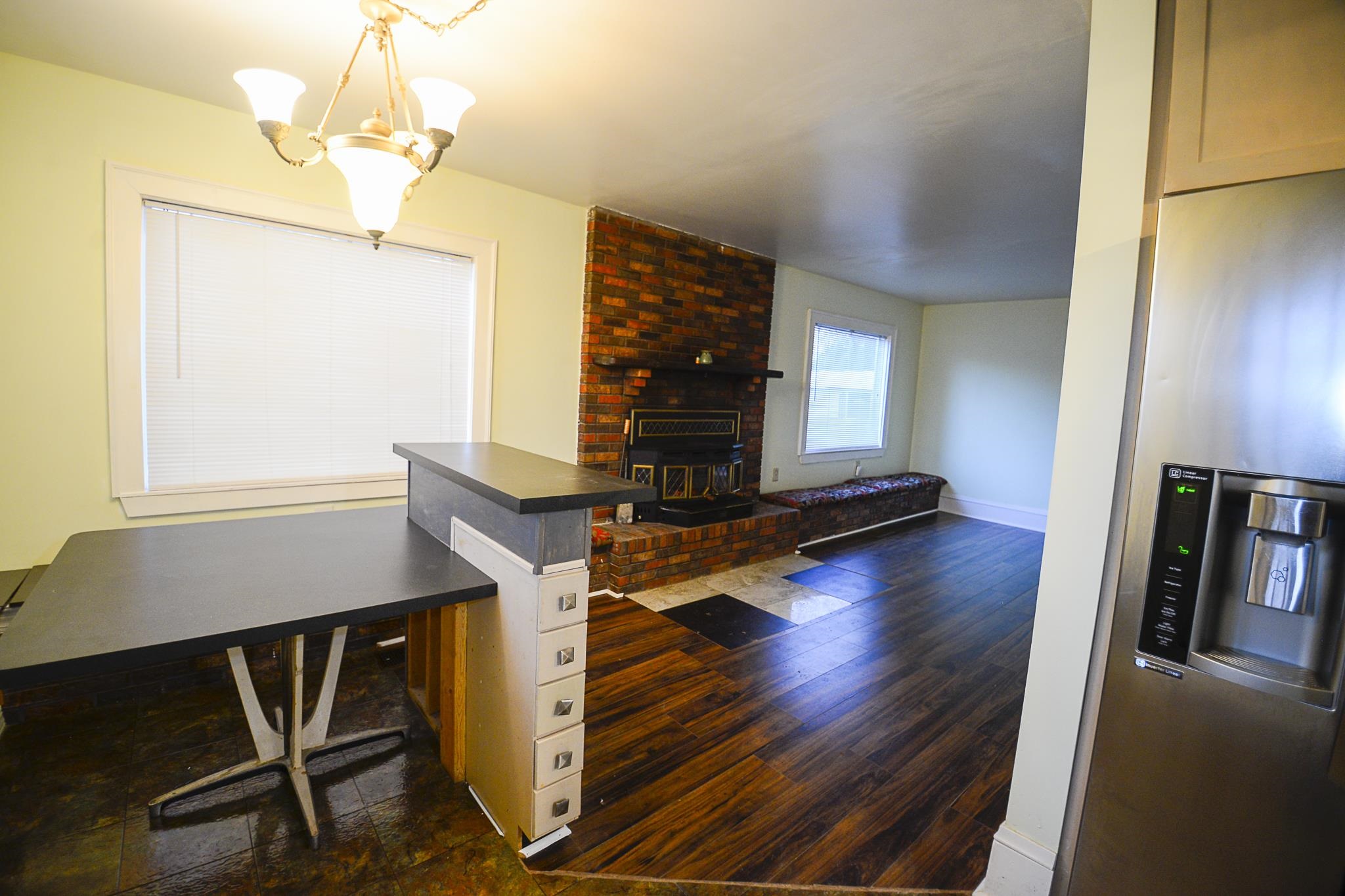 3472 Graves Road Memphis, TN 38116 - Photo 8 of 25 a view of a workspace with furniture and wooden floor
