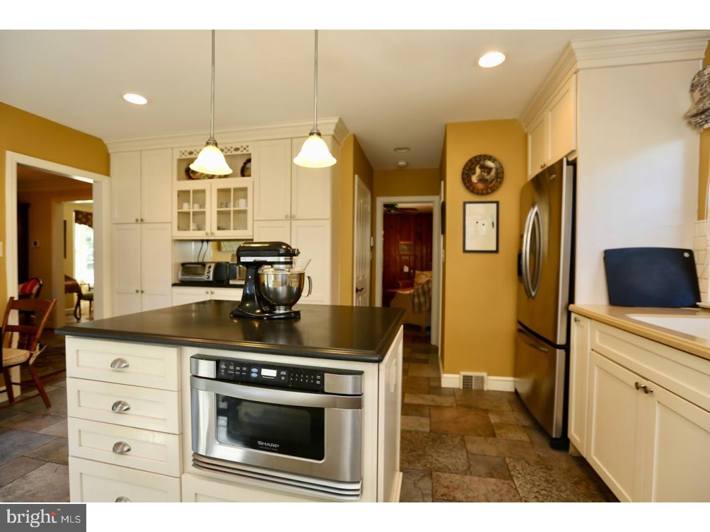 35 Rabbit Run Road Rose Valley, PA 19086 - Photo 2 of 19 Kitchen