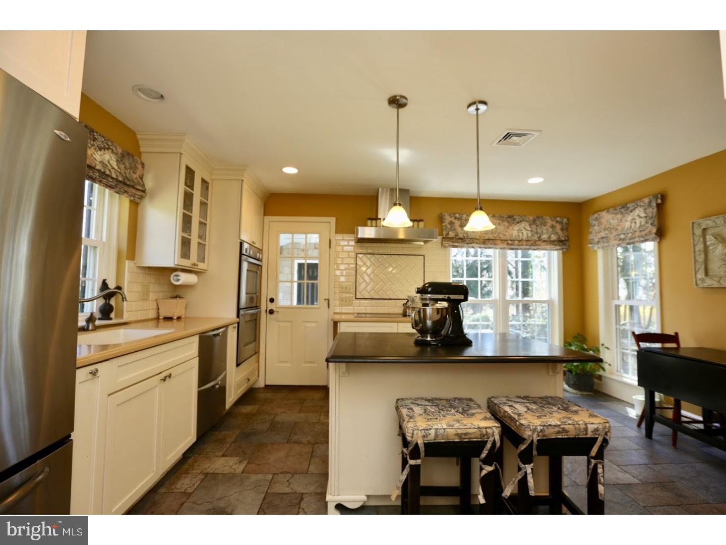 35 Rabbit Run Road Rose Valley, PA 19086 - Photo 3 of 19 Kitchen