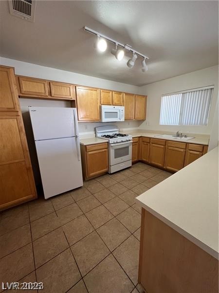 8725 West Flamingo Road, Unit 243 Las Vegas, NV 89147 - Photo 4 of 11