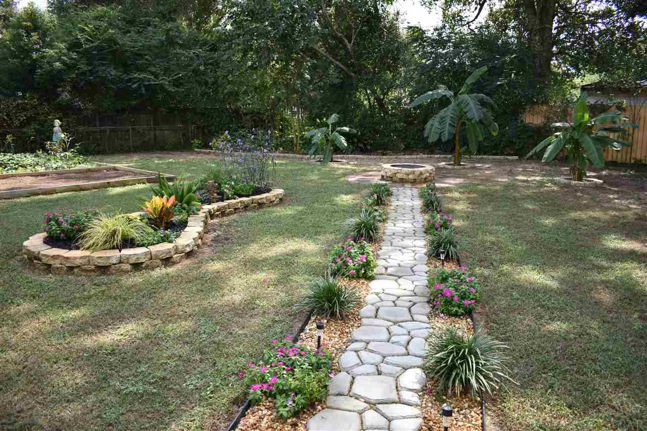 115 Craft Street Pensacola, FL 32534 - Photo 8 of 24 Enjoy the evenings in this back yard