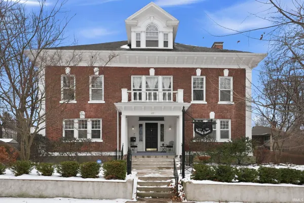 $849,900 | 1337 West Wayne Street, Fort Wayne, IN 46802