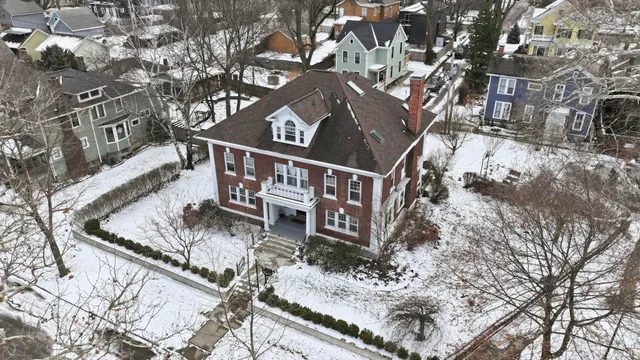 $889,900 | 1337 West Wayne Street, Fort Wayne, IN 46802