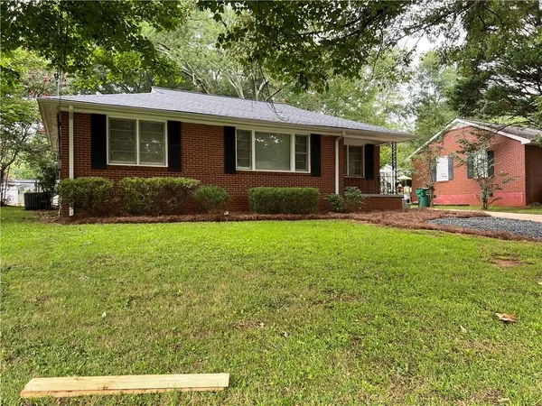$1,800 | 2174 Trailwood Drive, Smyrna, GA 30080