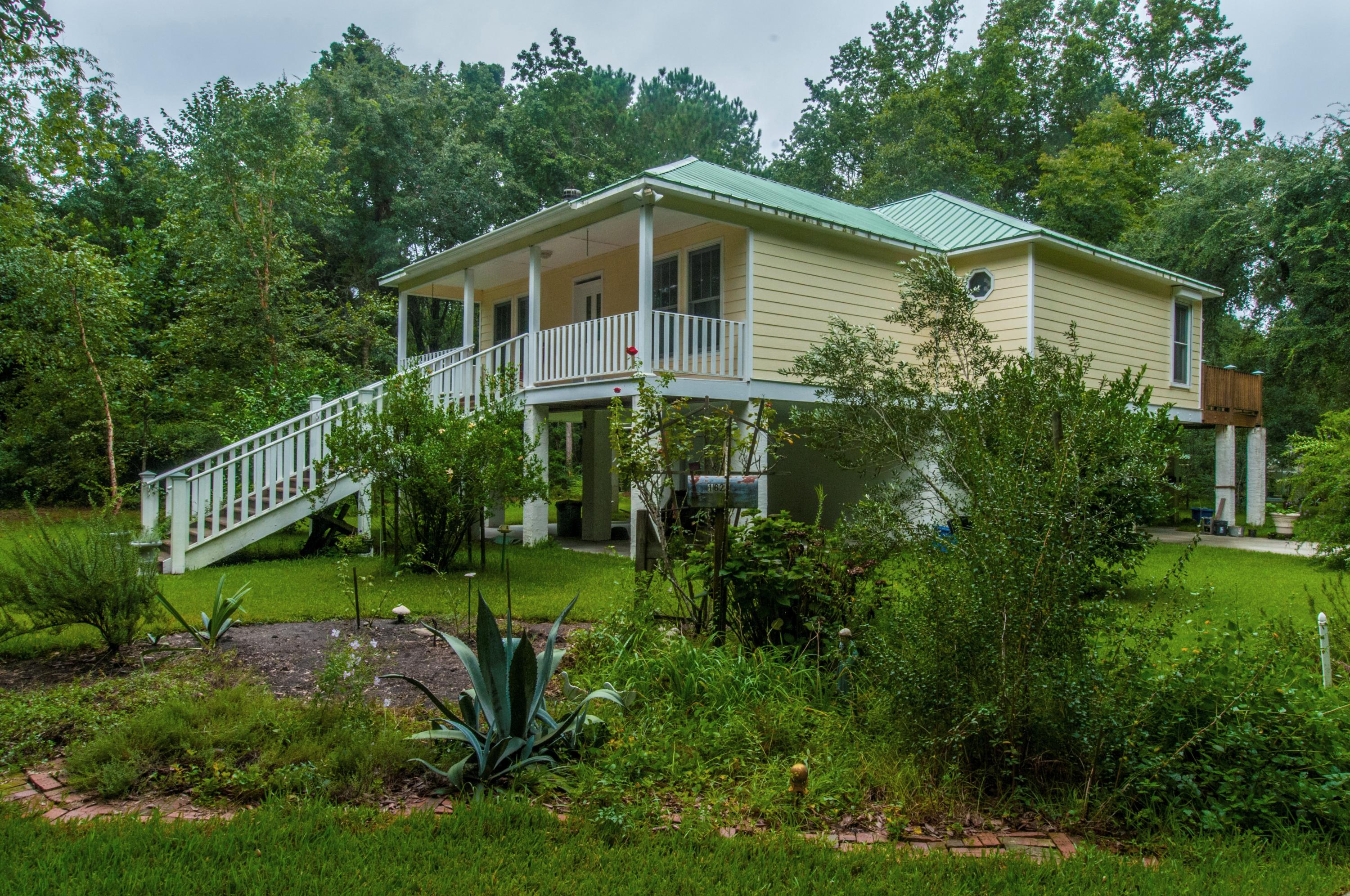 8026 Maxie Road Edisto Island, SC 29438 - Photo 5 of 57 _DSC0193