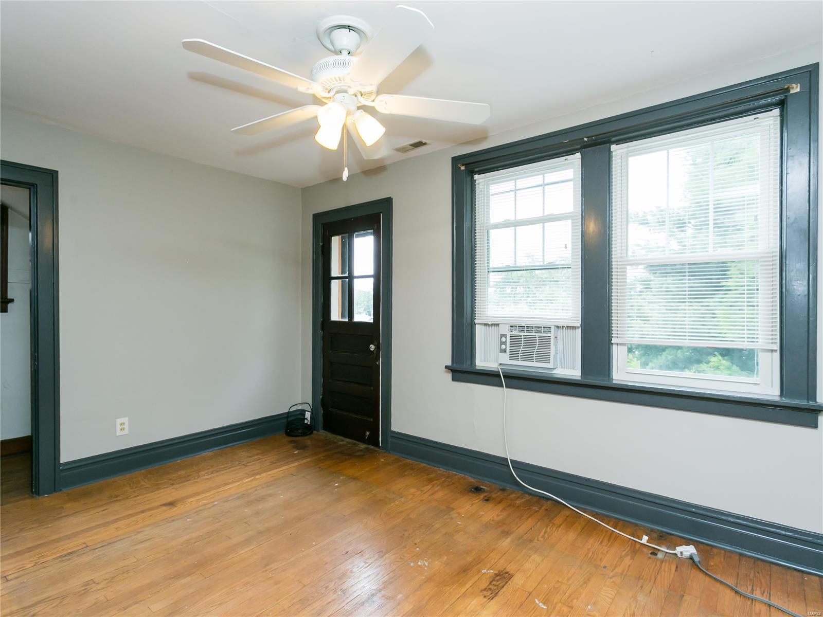 3174 Watson Road St. Louis, MO 63139 - Photo 20 of 29