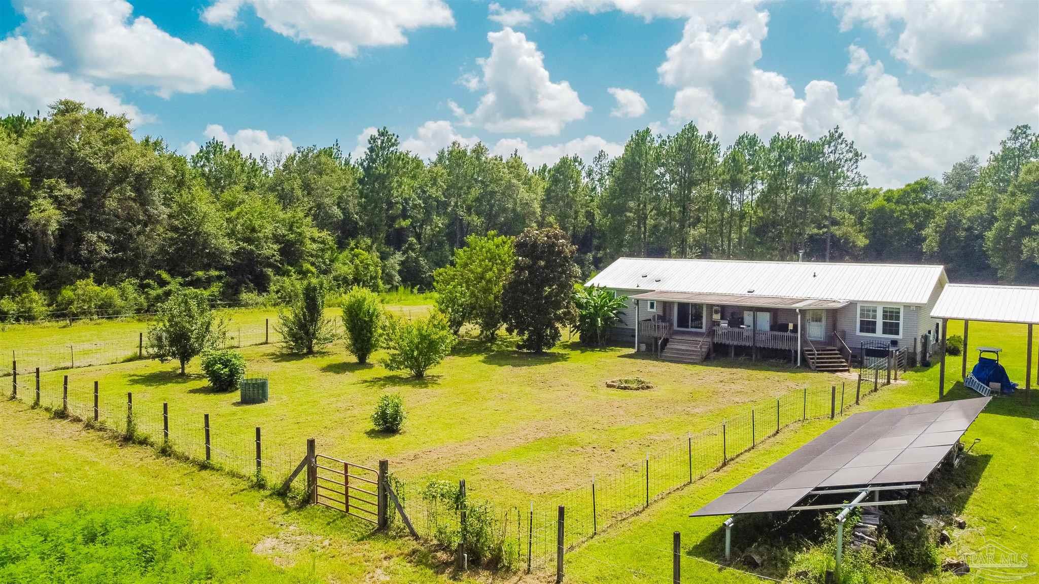 390 Brooks Road Baker, FL 32531 - Photo 4 of 58