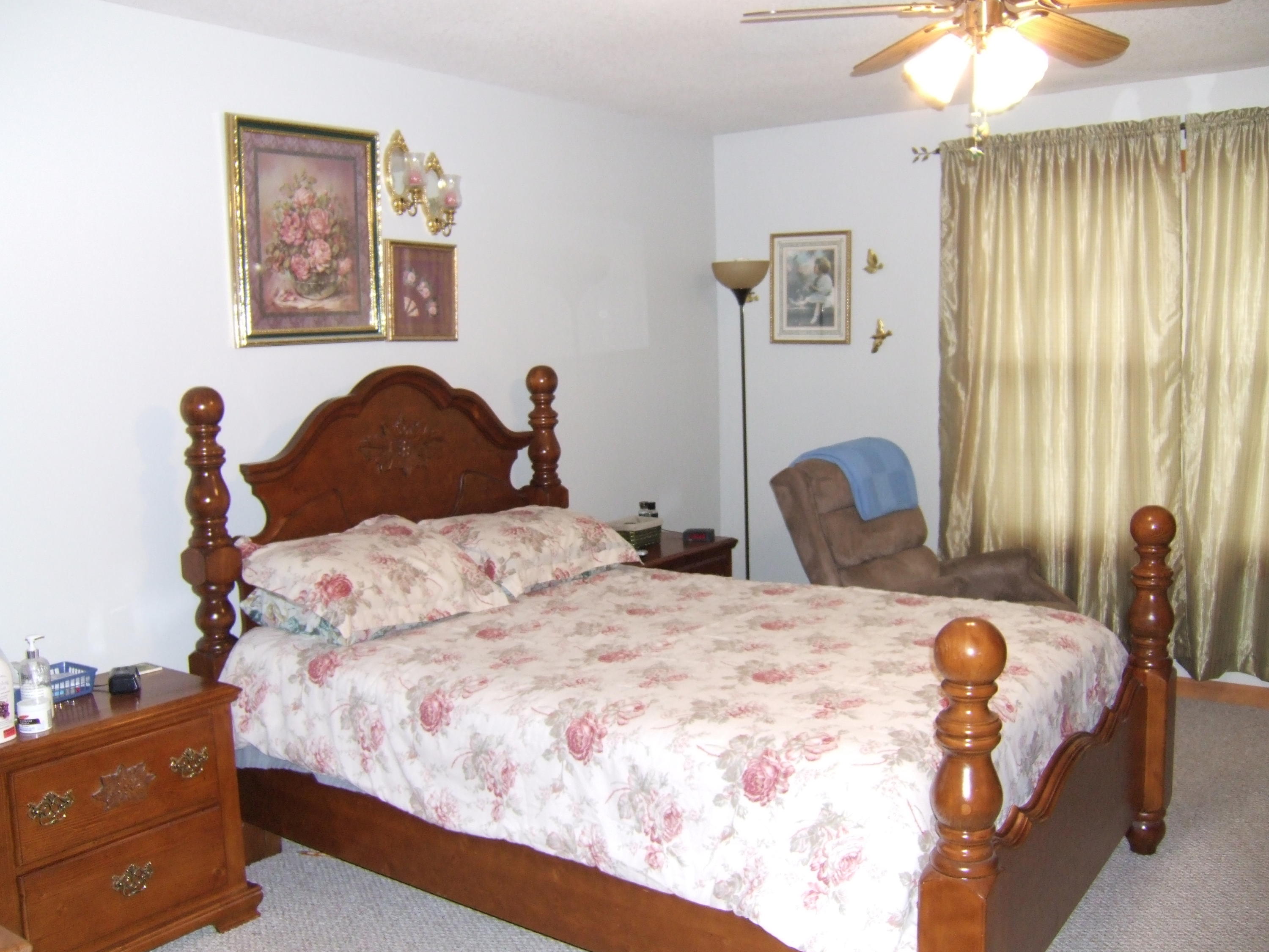3301 Howell Road Mascot, TN 37806 - Photo 10 of 34 Master Bedroom