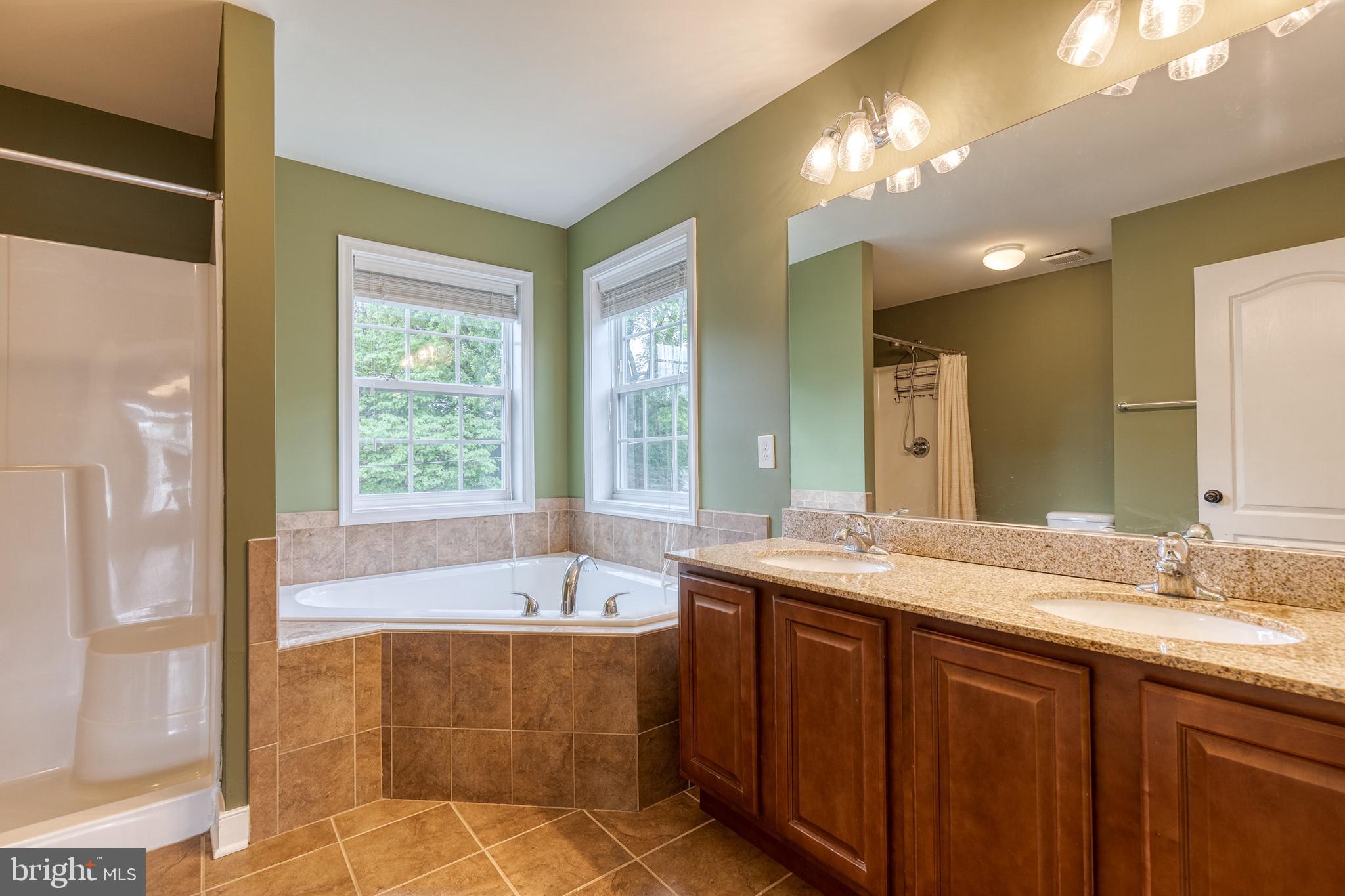 429 Cleveland Road Linthicum Heights, MD 21090 - Photo 21 of 38 Primary Bathroom