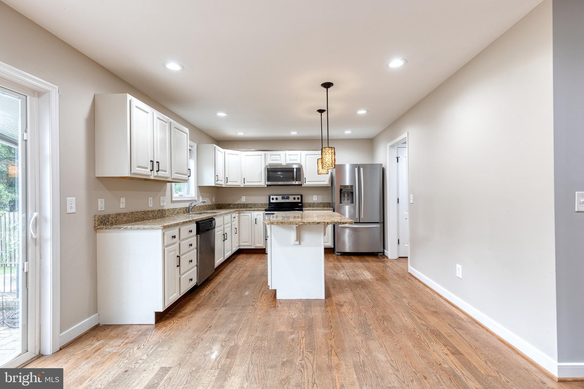 429 Cleveland Road Linthicum Heights, MD 21090 - Photo 10 of 38 Kitchen