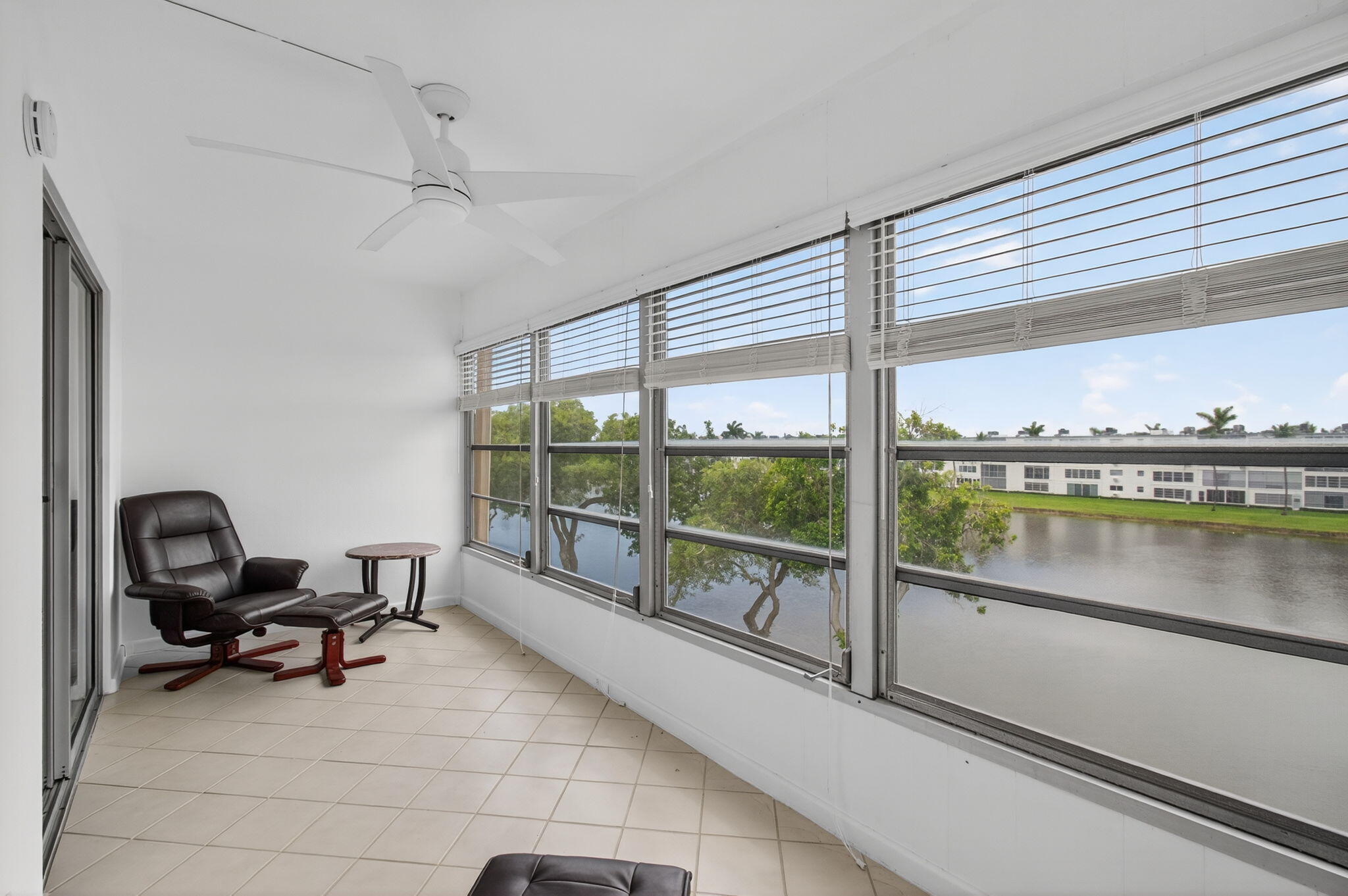 4003 Wolverton East Boca Raton, FL 33434 - Photo 38 of 93 46-web-or-mls-DSC_9556