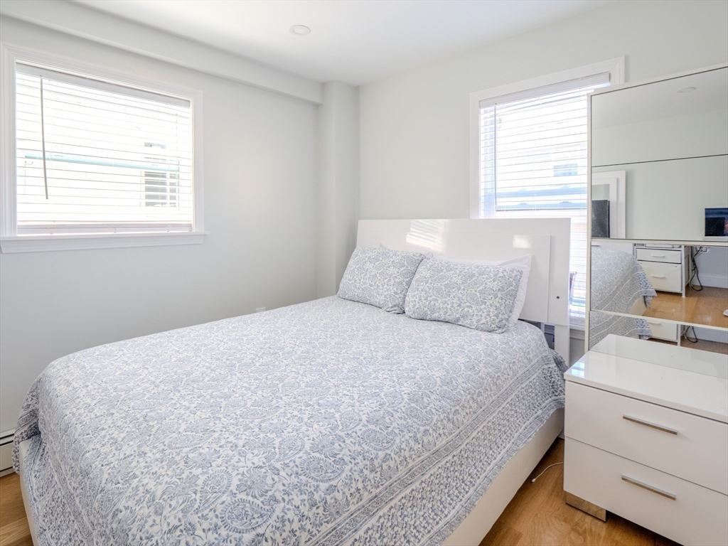 27 Addison Street Gloucester, MA 01930 - Photo 23 of 36