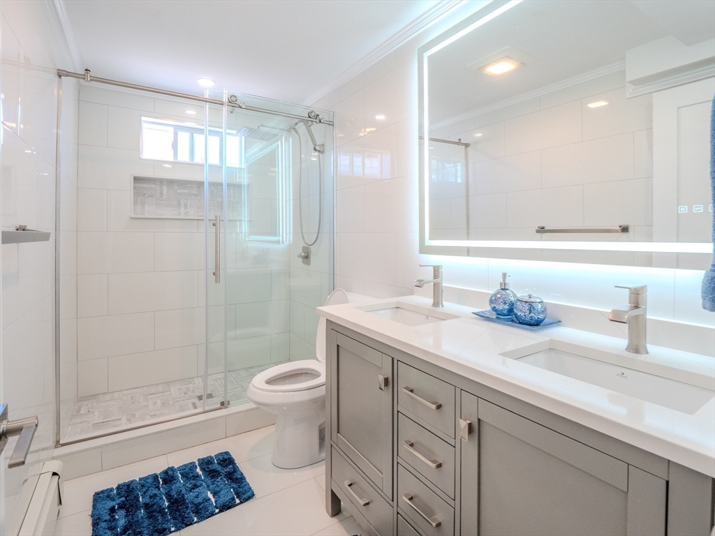 27 Addison Street Gloucester, MA 01930 - Photo 24 of 36