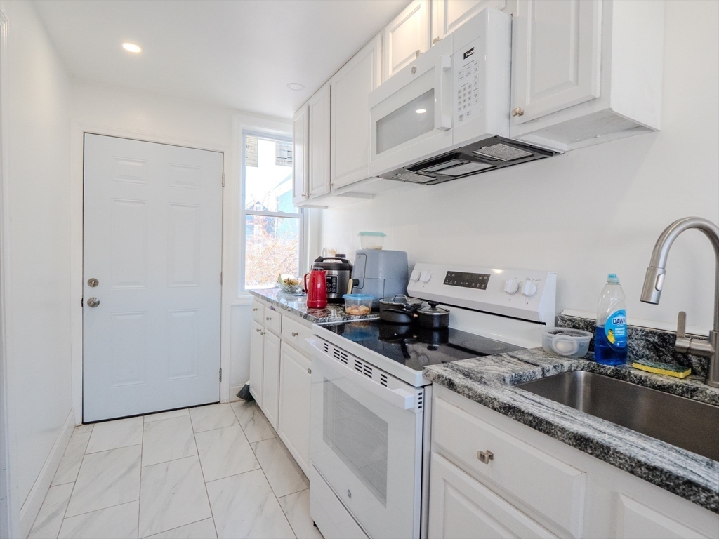 27 Addison Street Gloucester, MA 01930 - Photo 32 of 36