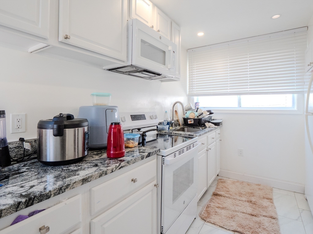 27 Addison Street Gloucester, MA 01930 - Photo 33 of 36
