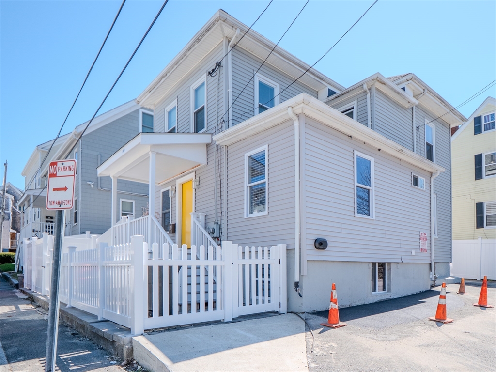 27 Addison Street Gloucester, MA 01930 - Photo 7 of 36