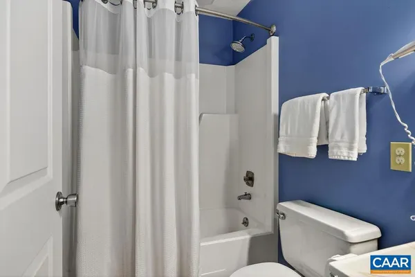 $255,000 | 745 Laurelwood, Unit 745, Roseland, VA 22967