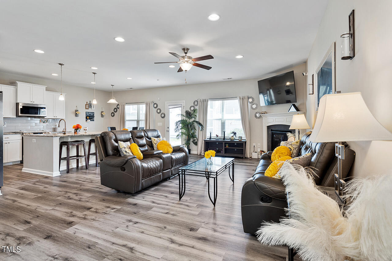 6826 Shane Drive Raleigh, NC 27610 - Photo 13 of 35 Family room/open view