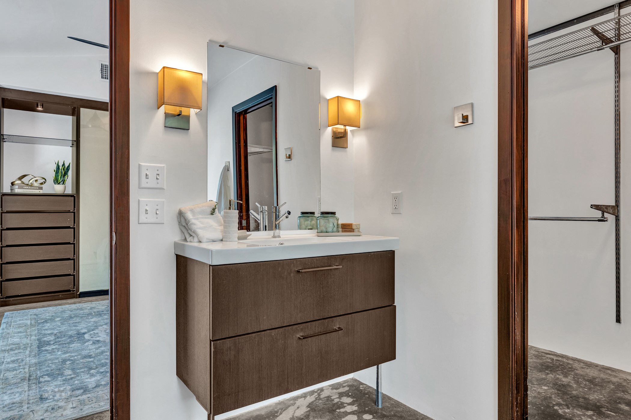 1208 Fairwood Road Austin, TX 78722 - Photo 22 of 40