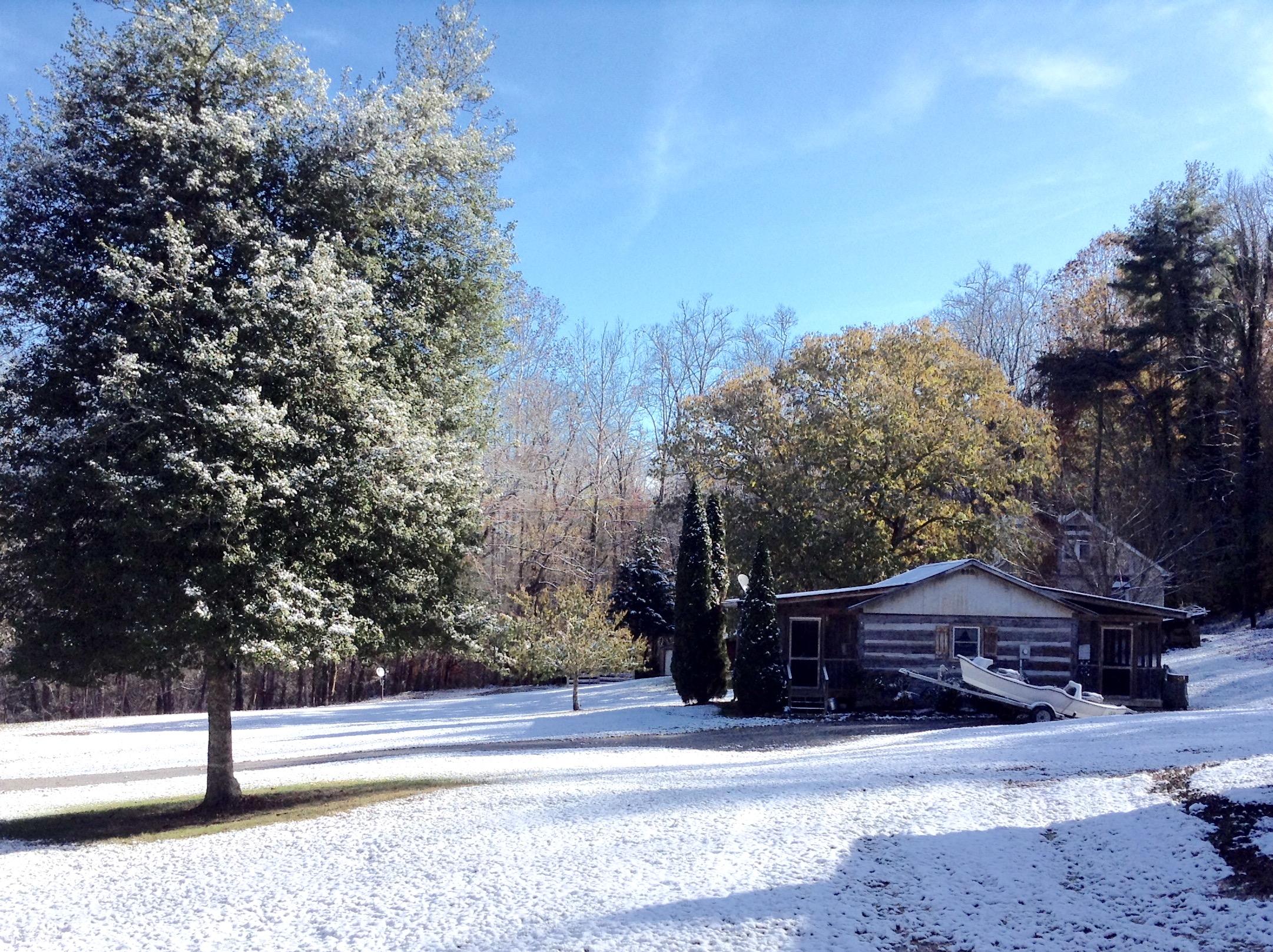383 Tva Road South Bristol, TN 37620 - Photo 18 of 37 SNOW EXTERIOR SMALL CABIN