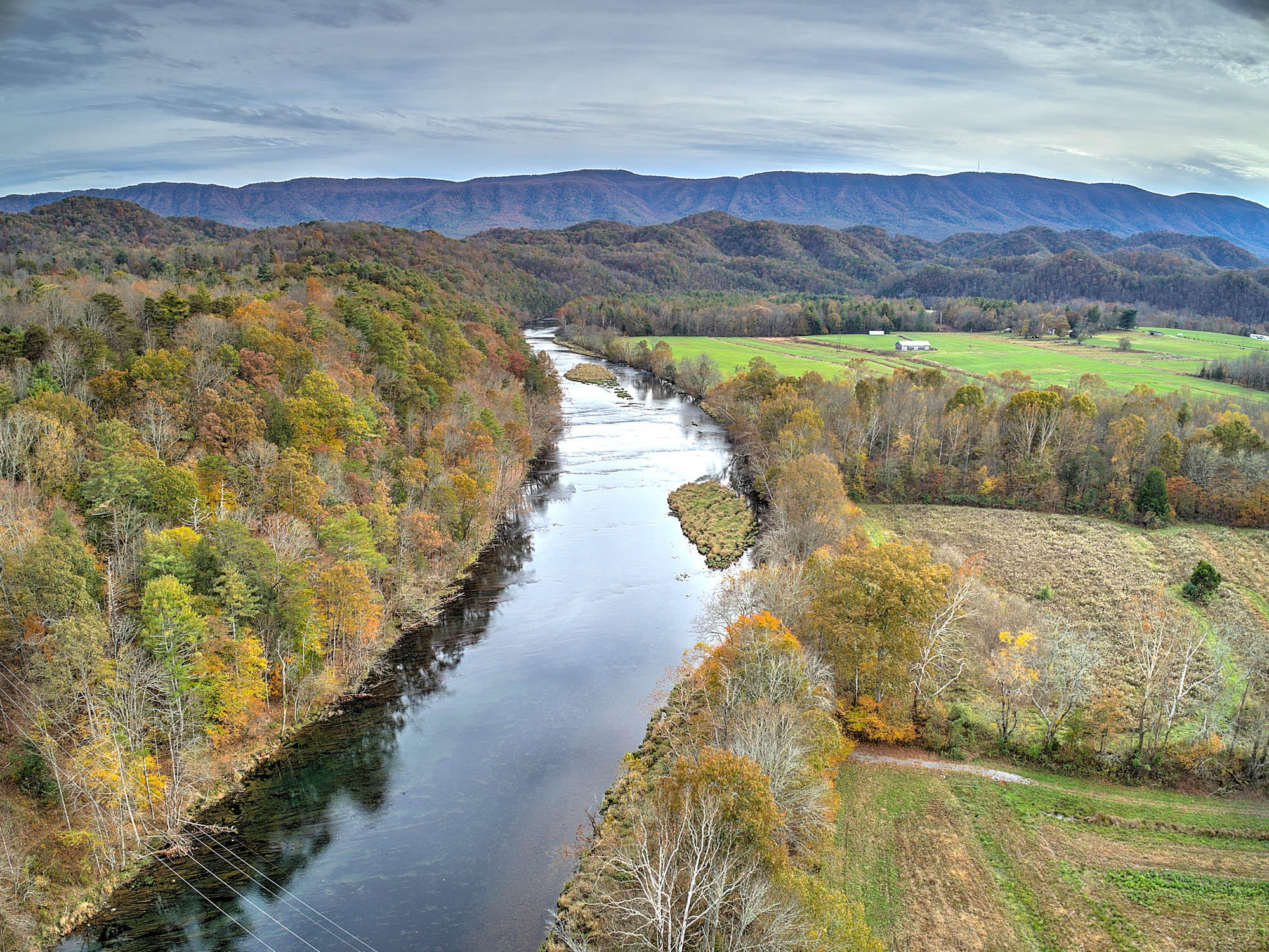 383 Tva Road South Bristol, TN 37620 - Photo 36 of 37 AERIAL RIVER UP RIVER