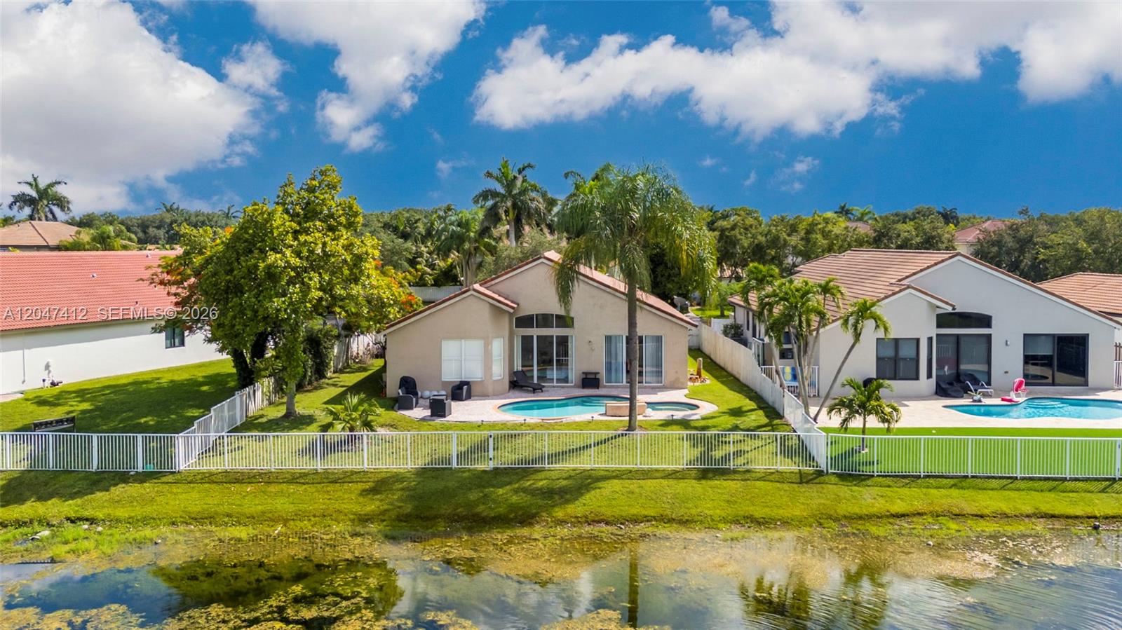 18785 Southwest 29th Street Miramar, FL 33029 - Photo 3 of 36