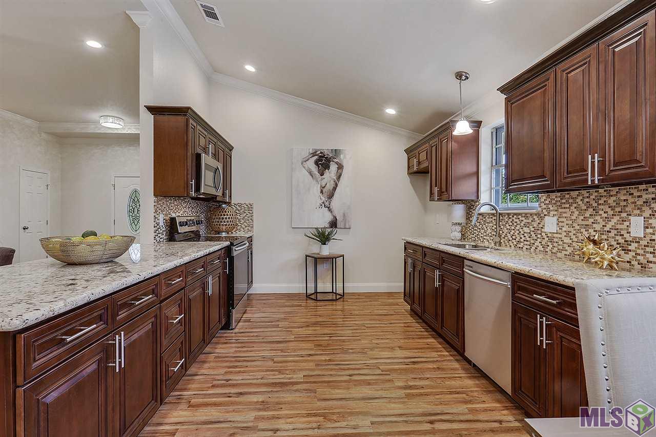 465 Pebblebrook Drive Baton Rouge, LA 70815 - Photo 4 of 16 Gallery Image 4