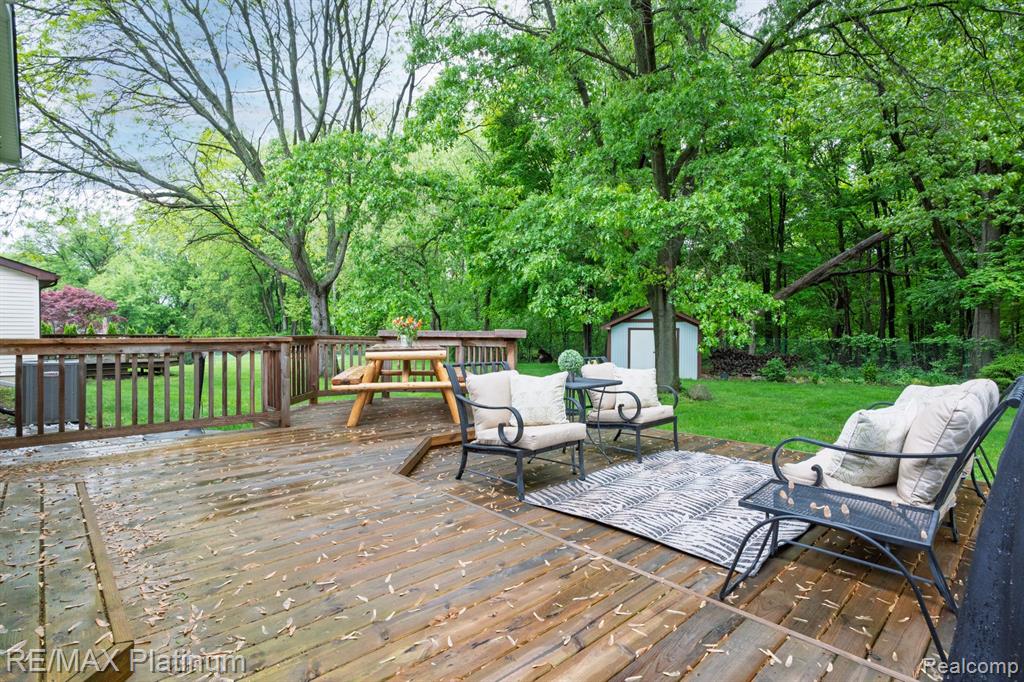 638 Glenwyth Road Brighton, MI 48116 - Photo 30 of 37 Gallery Image 30