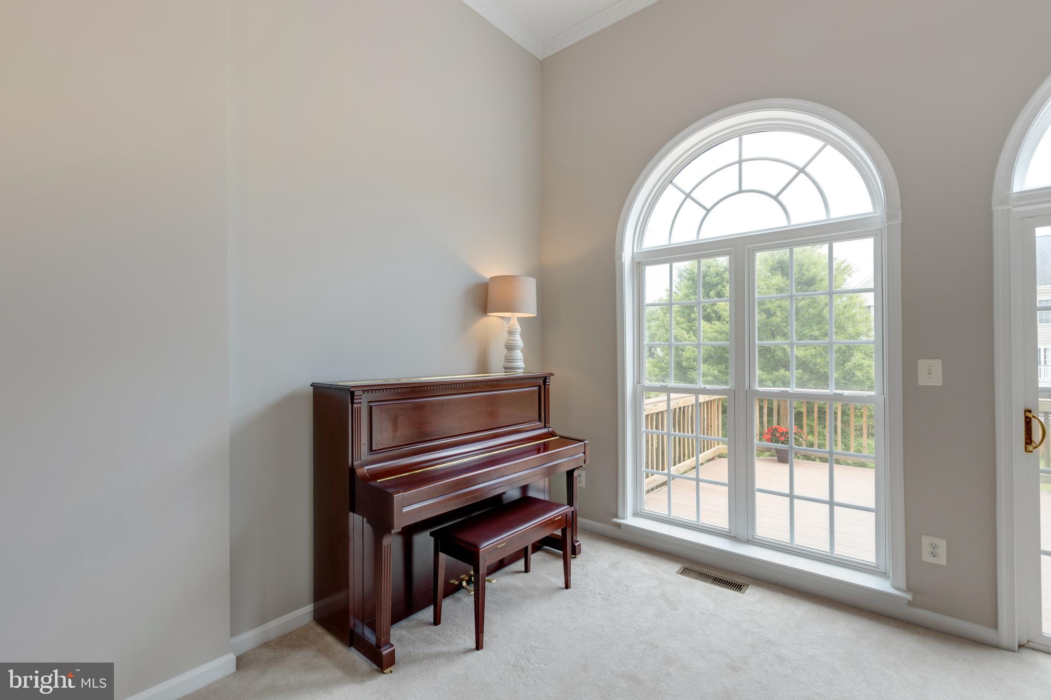 24612 Nettle Mill Square Aldie, VA 20105 - Photo 6 of 38