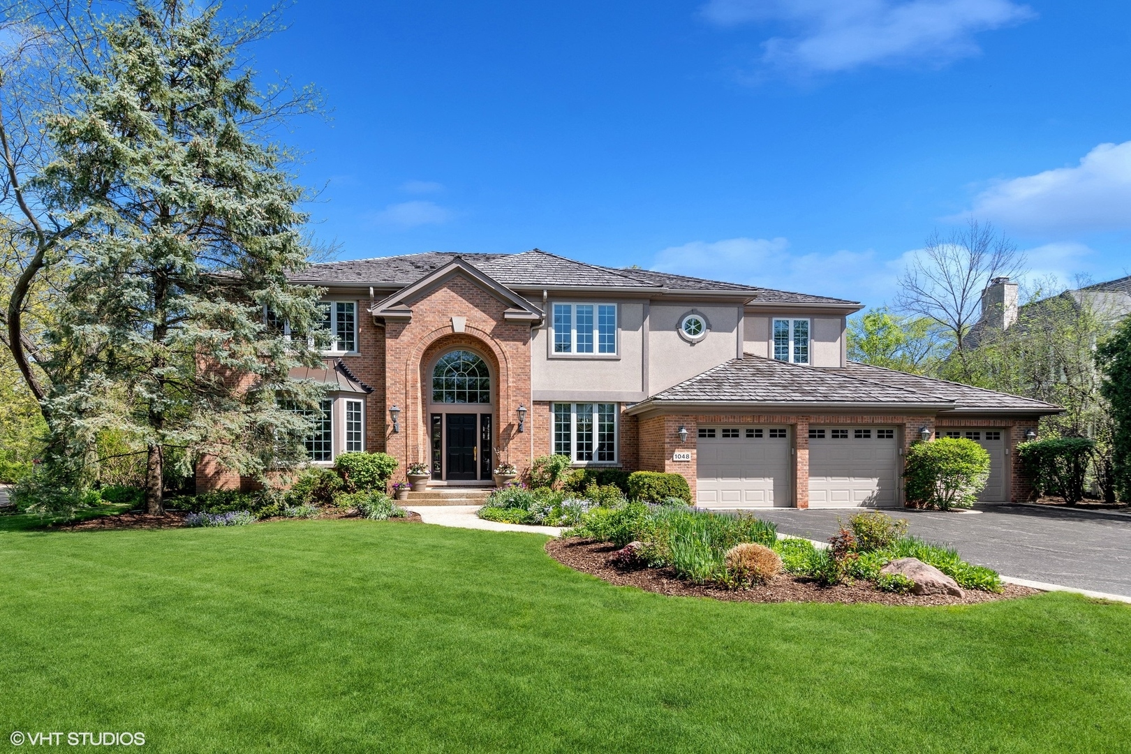 1048 Woodlawn Road, Glenview, IL 60025 Compass