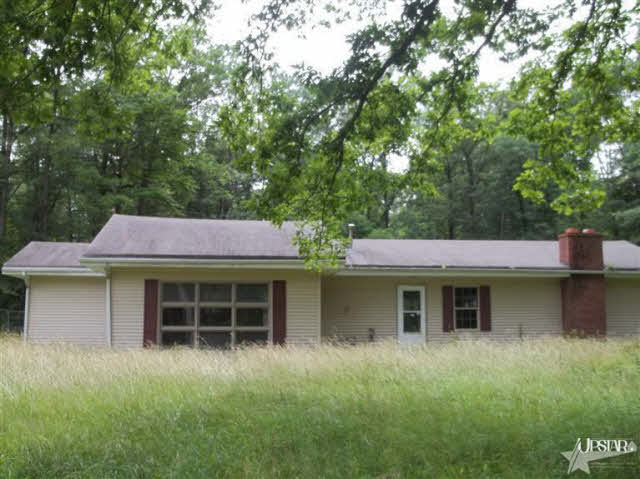 6812 Adams Center Road Fort Wayne, IN 46816 - Photo 1 of 1