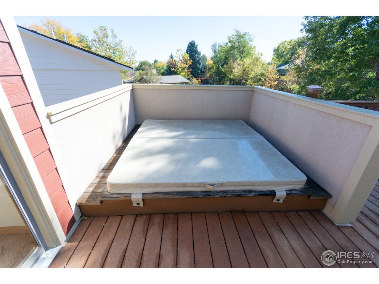 1334 Scrub Oak Circle Boulder, CO 80305 - Photo 17 of 19 Hot Tub