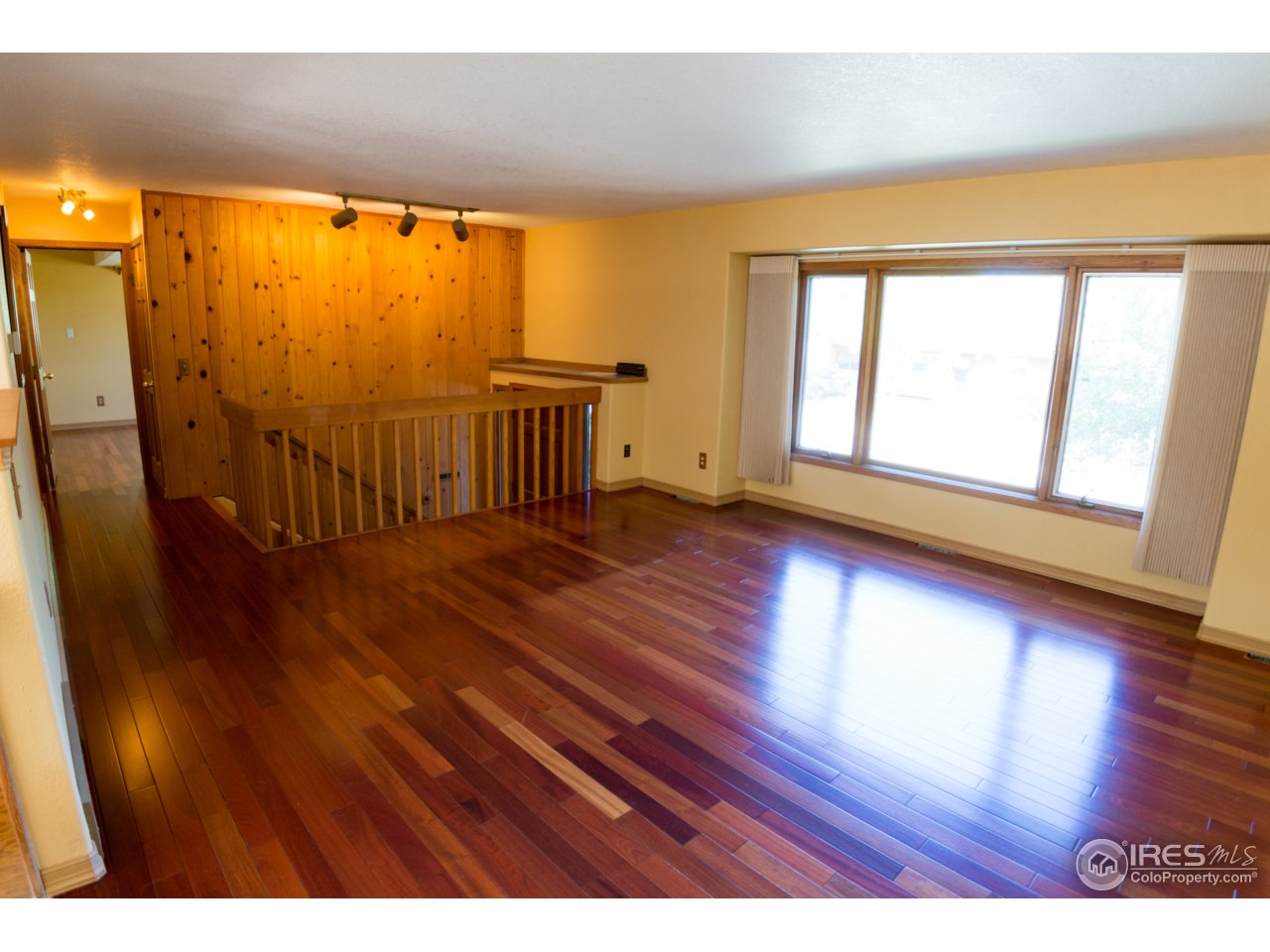 1334 Scrub Oak Circle Boulder, CO 80305 - Photo 7 of 19 Living Room
