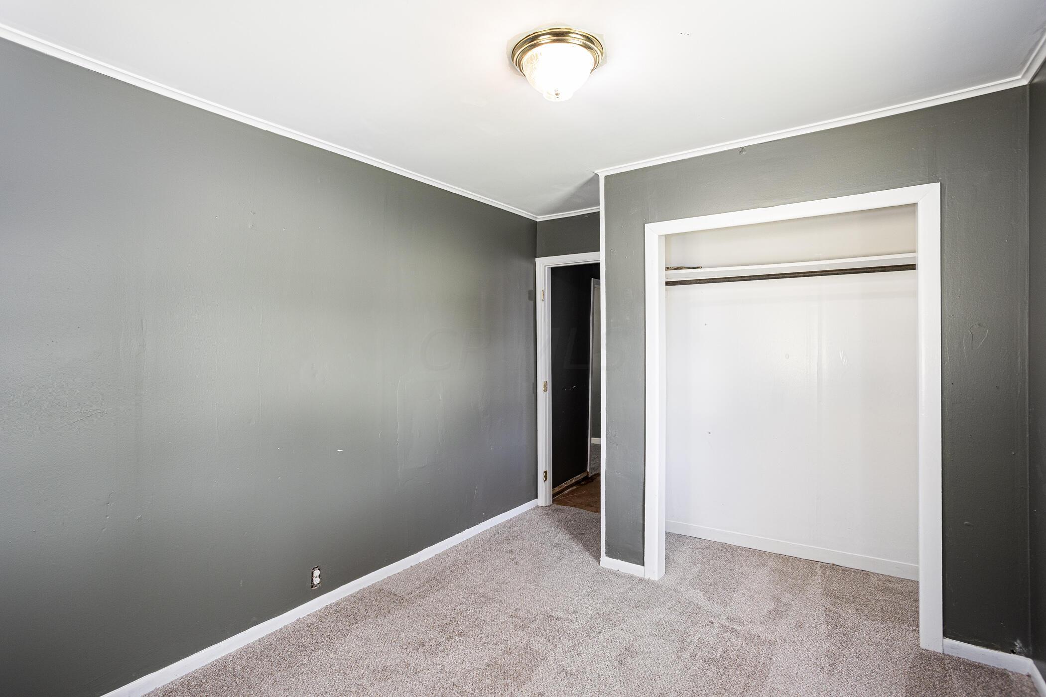 215 Marilla Road Columbus, OH 43207 - Photo 27 of 58 215 Marilla Road, Columbus, OH 43207 04