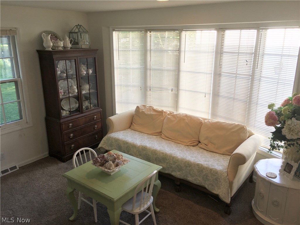 5208 Spencer Road Cleveland, OH 44124 - Photo 12 of 29