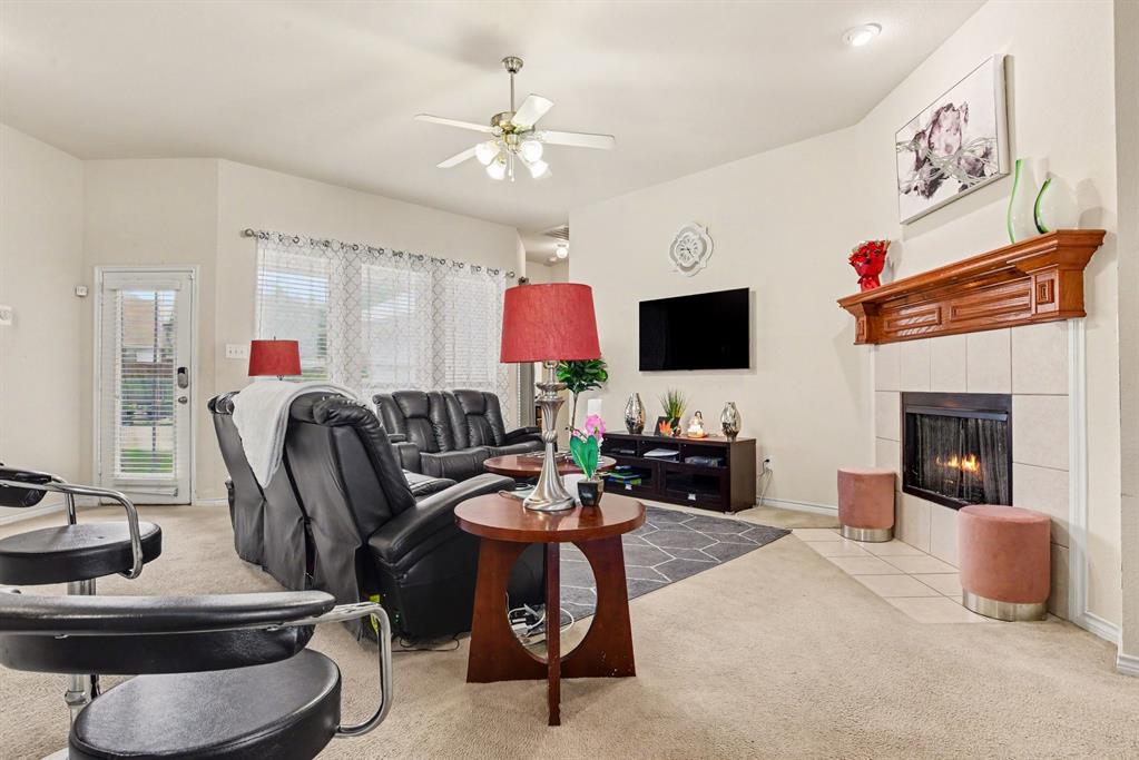 3210 Silver Springs Way Rowlett, TX 75089 - Photo 4 of 28