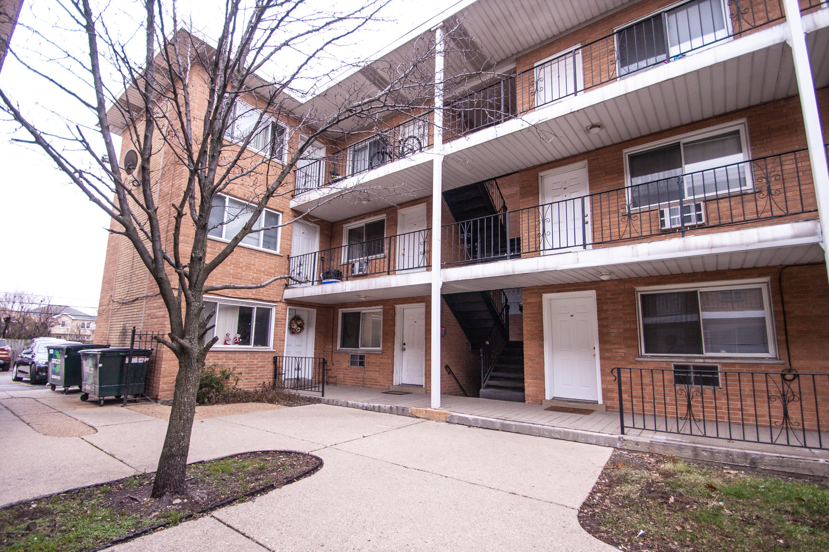 4606 North River Road, Unit A5 Schiller Park, IL 60176 - Photo 1 of 7