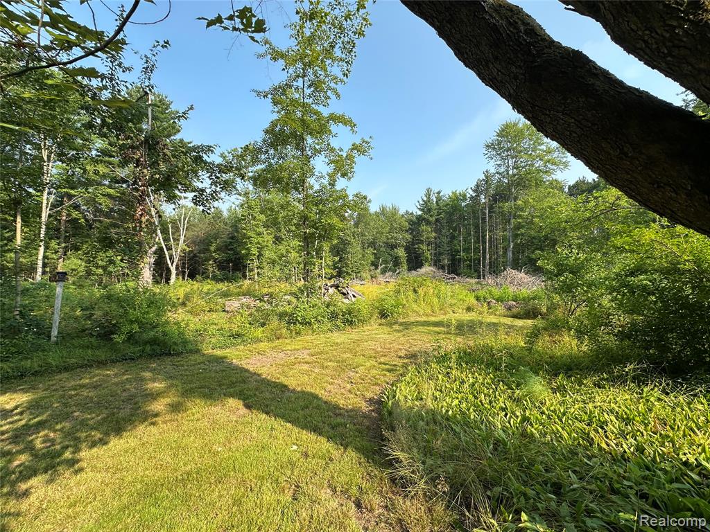 4971 Anderson Road Muskegon, MI 49445 - Photo 7 of 16