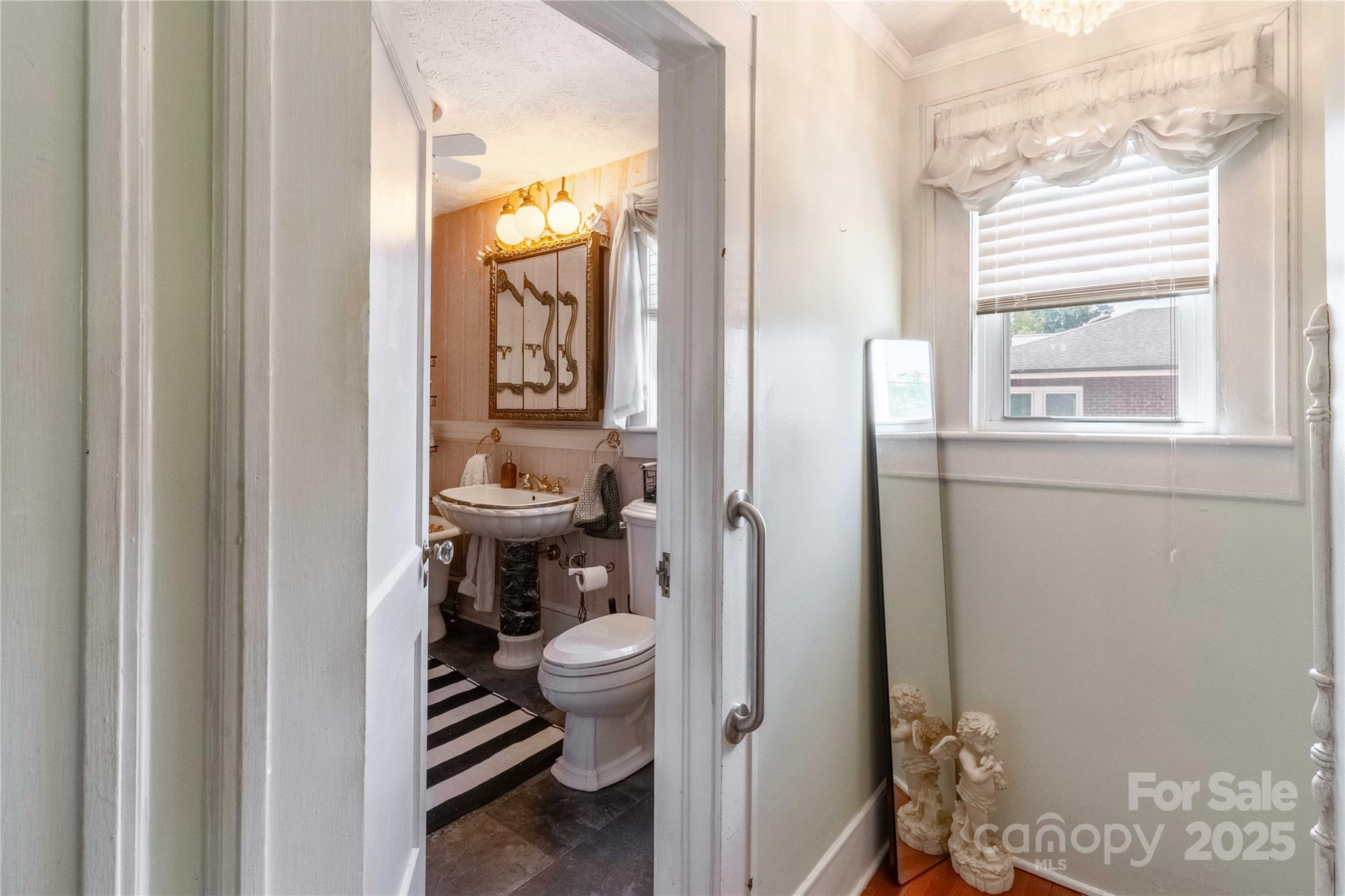 56 Brevard Road Asheville, NC 28806 - Photo 24 of 35 Gallery Image 24