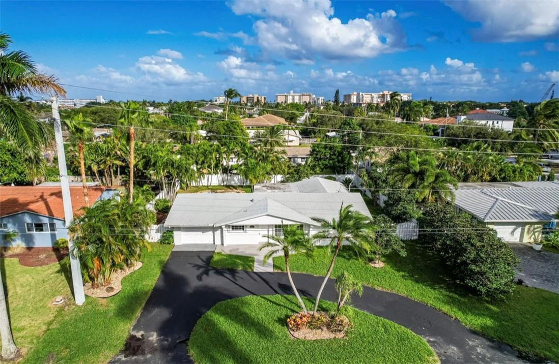 5110 Northeast 27th Avenue Lighthouse Point, FL 33064 - Photo 3 of 27 Photo 3