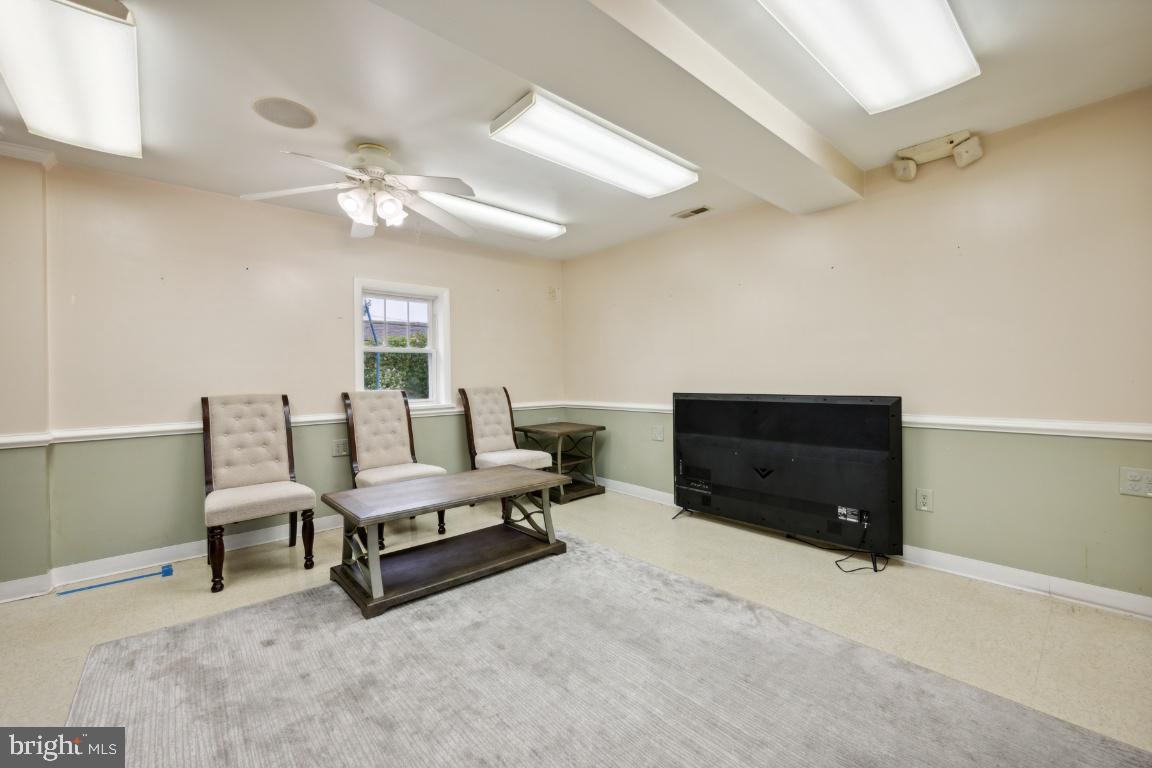 323 Palmer Street Riverside, NJ 08075 - Photo 15 of 30
