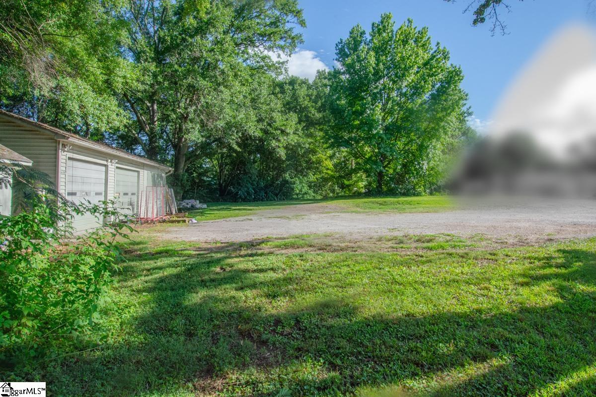 663 Arlington Road Greer, SC 29651 - Photo 8 of 22