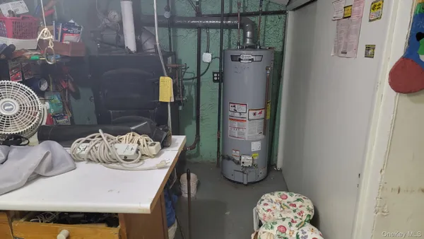 $1,049,000 | 147-13 Willets Point Boulevard | Whitestone